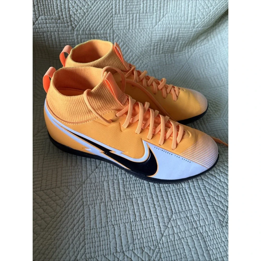 Nike Mercurial Superfly 7 Academy TF Youth Turf Soccer Shoes 3.5Y Orange/yellow